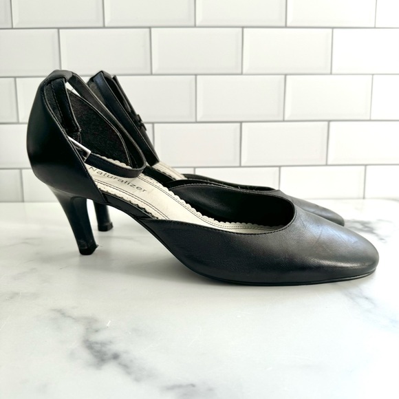 Naturalizer Size 8 Women’s Ankle Strap Heels - Picture 4 of 7